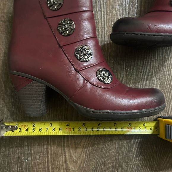 Vangelo lined boots in new condition a few times by my Mom😂 too funky for her6.5 - Picture 10 of 10